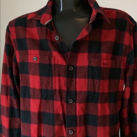 Men’s plaid button down - Picture 2 of 3
